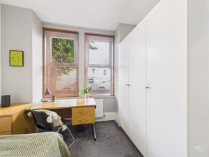 Photo 24- click for photo gallery